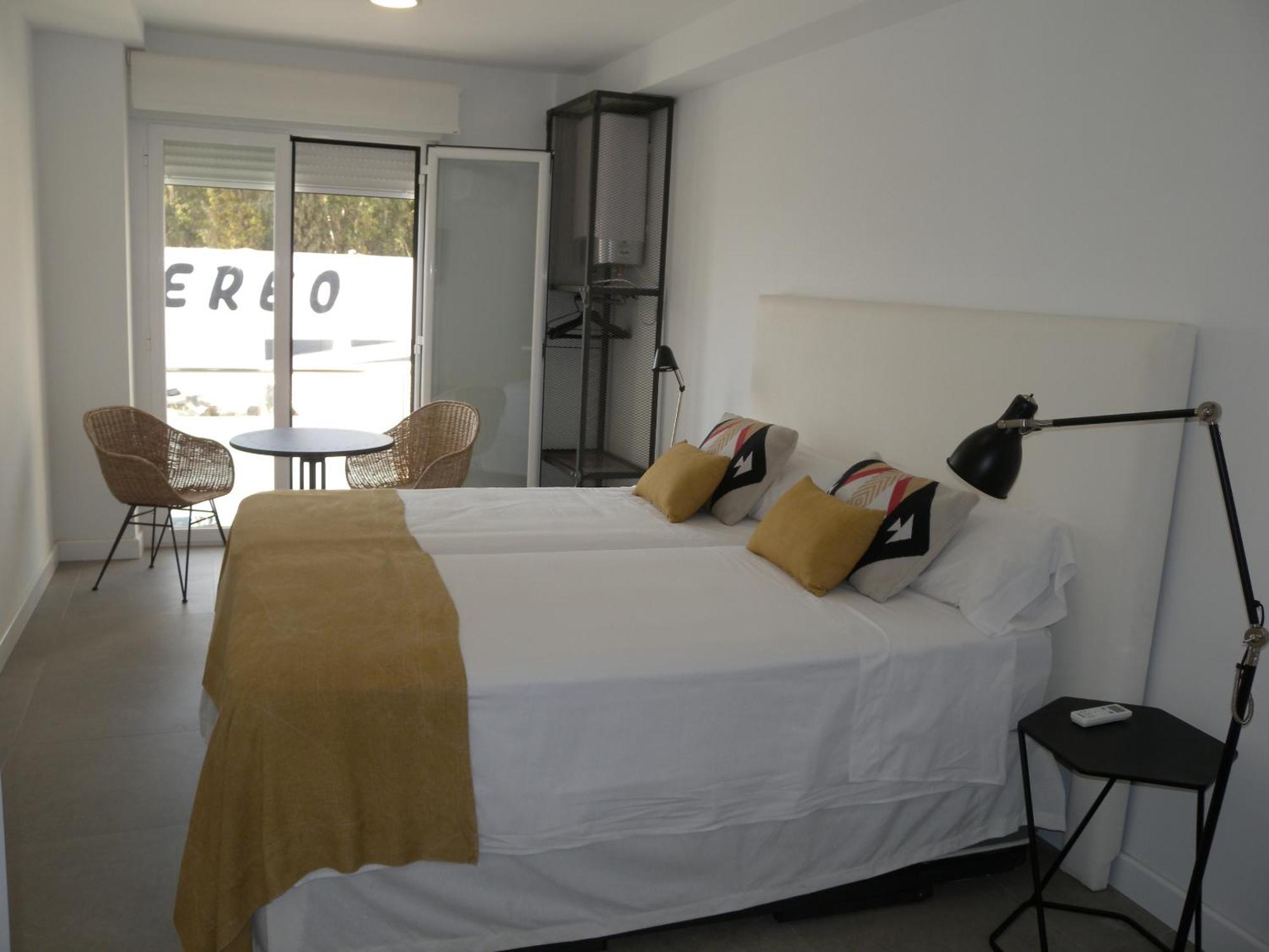 Apartments-Oilan11 - Estudios En Primera Linea De Playa Pedregalejo Málaga Zimmer foto